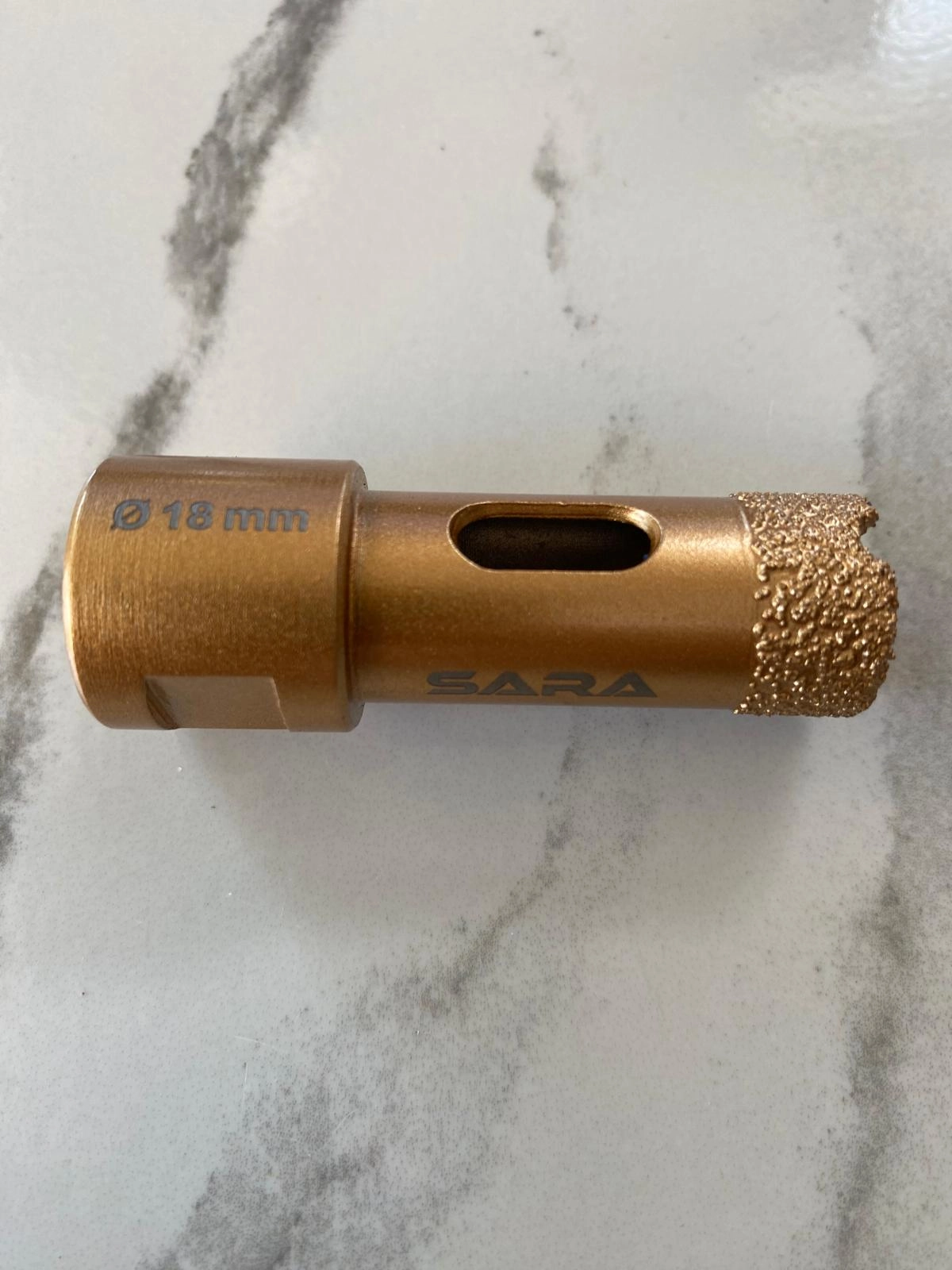 SARA M14 VAKUMLU MERMER GRANİT PANCI 18 MM